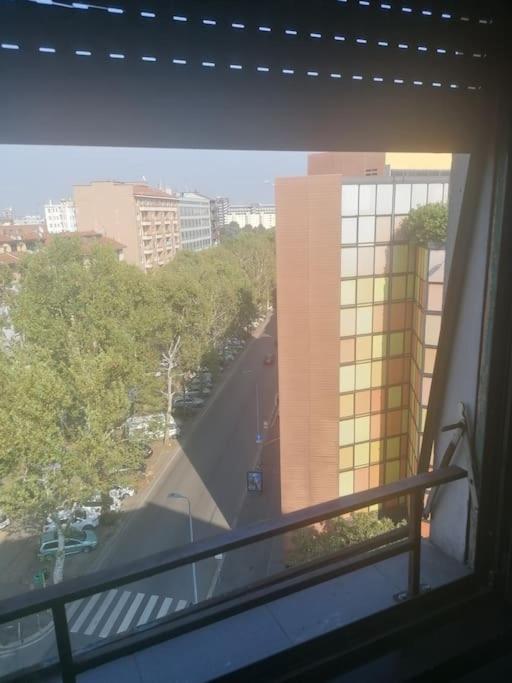Apartment Two-room - 10 Min Walk From Isola Mailand